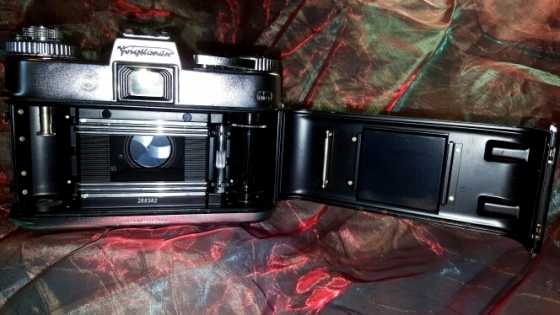 Voigtlander Bessamatic 35 mm camera