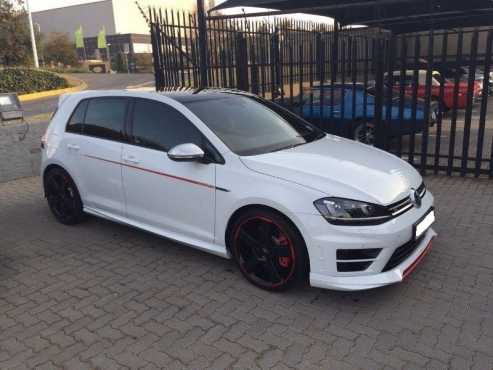 Volkswagen Golf 2.0 TSI 7R DSG