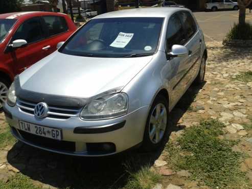 Volkswagen Golf 5 1.6 Comfortline. 2006. 158000Km