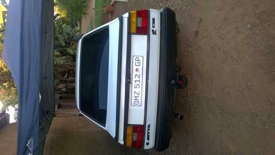 VOLKSWAGEN JETTA 2, 1991 WHITE FOR SALE