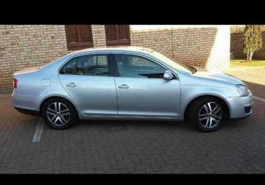 Volkswagen Jetta 2.0 Sport FSI