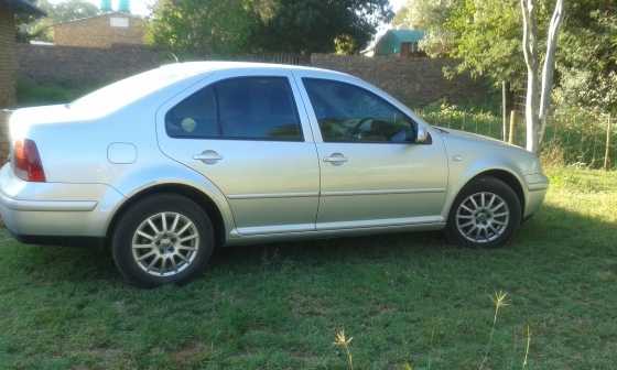 VOLKSWAGEN JETTA COMFORTLINE