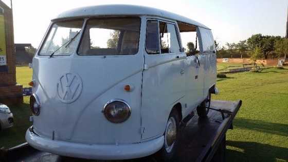 Volkswagen Kombi Split Window.