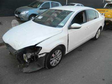 VOLKSWAGEN PASSAT 1.8 TSi CLINE (2014)