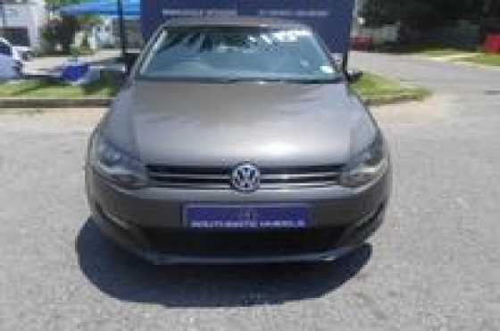 VOLKSWAGEN POLO 1.4 COMFORLINE 5DR