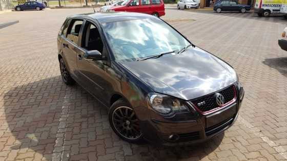 Volkswagen Polo 1.6 Comfortline. GTI Lookalike