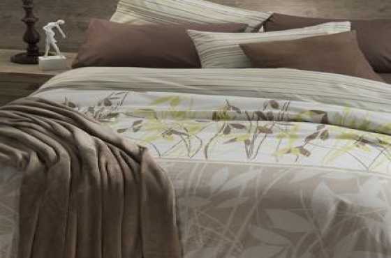 Volpes Duvet Cover Set - Brand New