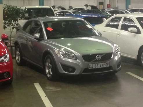 Volvo c30 1.6 for sale low km