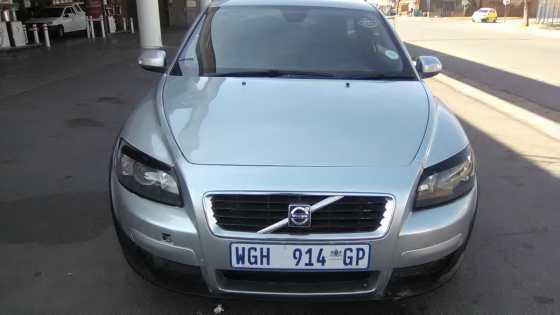 Volvo c30 Leather Interior 2.0 Engine Capacity, Bluetooth, Factory AC, CD Player, Central Locking,