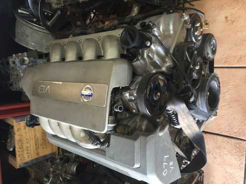 Volvo enine V8