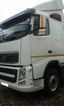 Volvo FH440 2011 model truck for sale