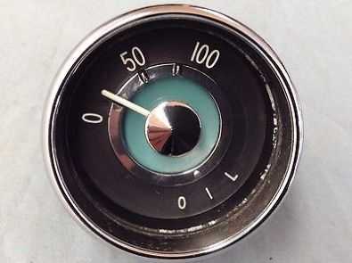 Volvo P1800 oil pressure gauge