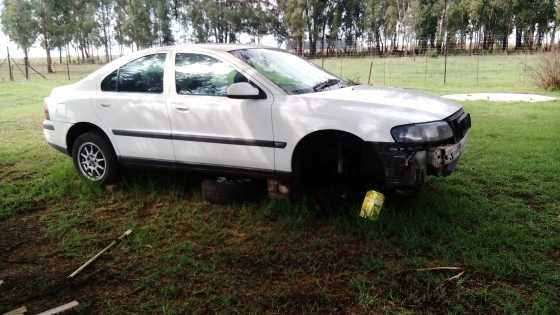 Volvo S 60 for sale, Only needs gearbox