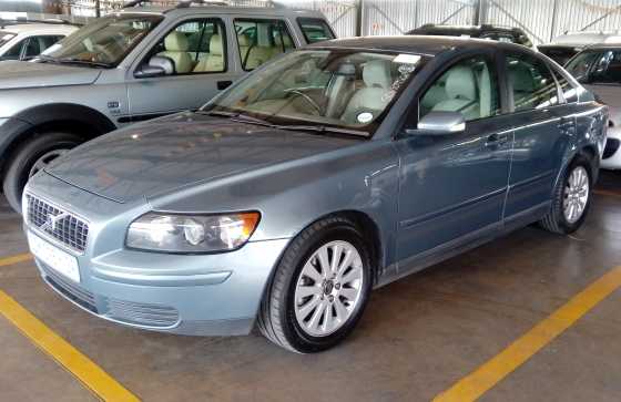 Volvo S40 2.4