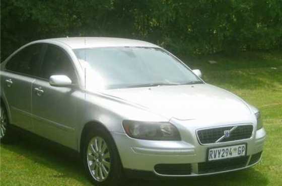 Volvo S40 2.4I AT