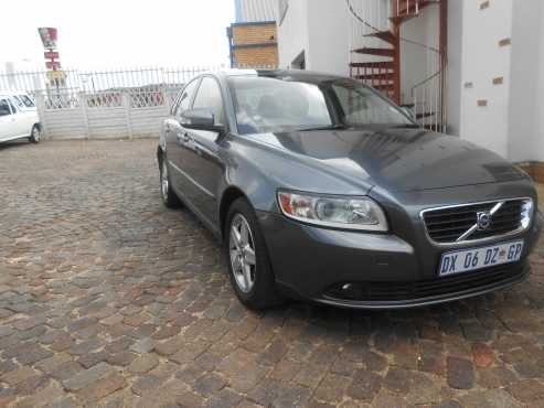 volvo s40