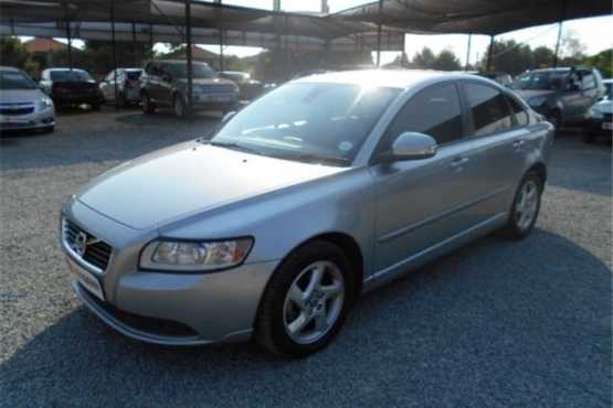 Volvo S40