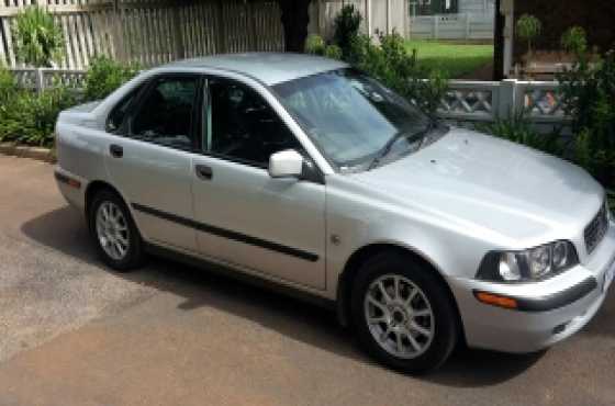 Volvo S40