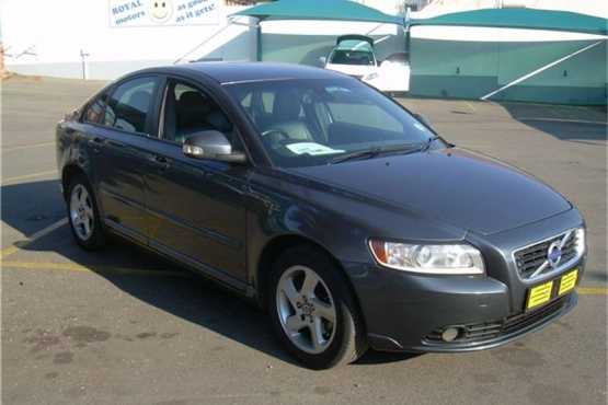 Volvo S40