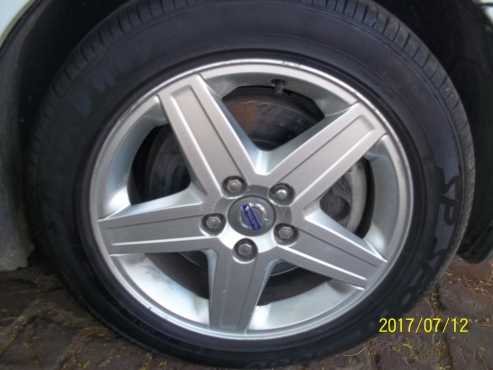 Volvo S40 Mag Rims For sale