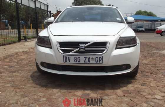 Volvo S40 Powershift R109900