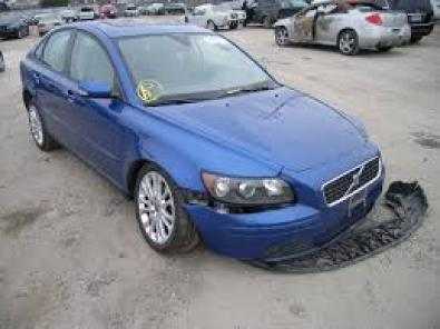 VOLVO S40 SPARE PARTS FOR SALE