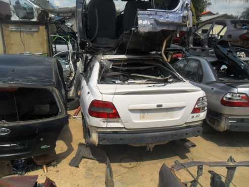 volvo s40 stripping for spares