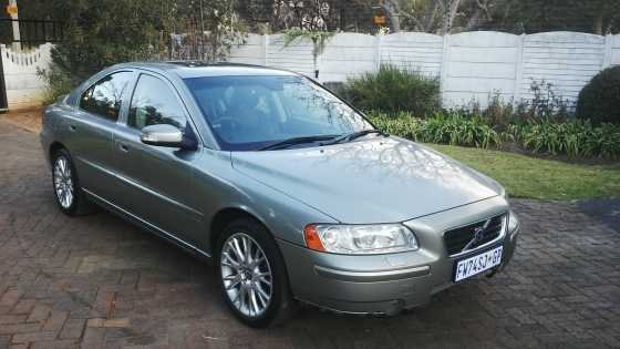 Volvo S60 D5 2007 2.4l Automatic diesel