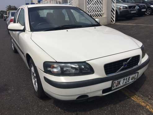 VOLVO S60 S4