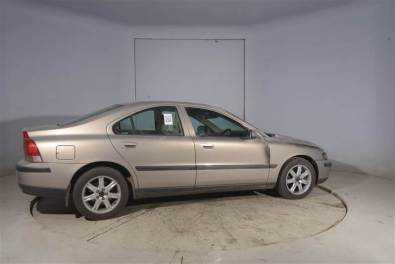 VOLVO S60 SPARE PARTS FOR SALE