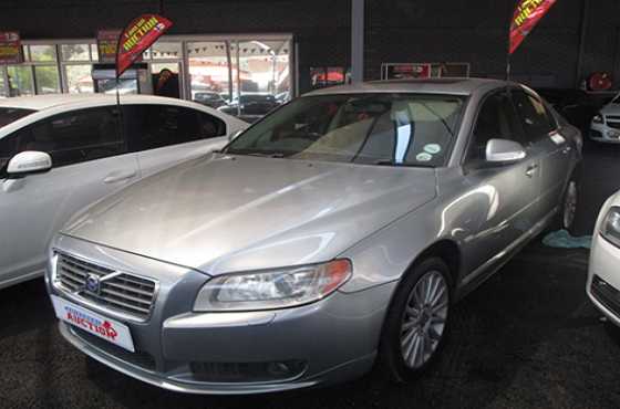 Volvo S80 D5 - on auction