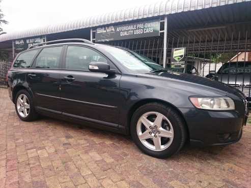 Volvo V50 2.0 manual with 205000 km in Excellent running condition Bargain