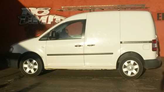 VW Caddy 1.6 2005