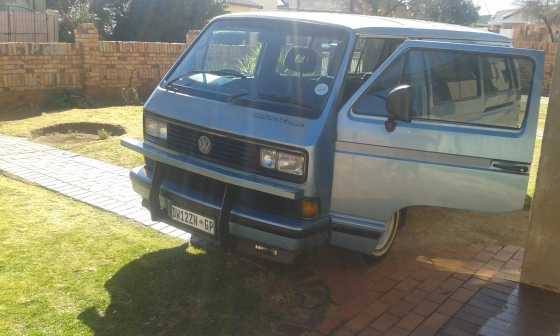 vw caravelle 2,5i to swop or R59000