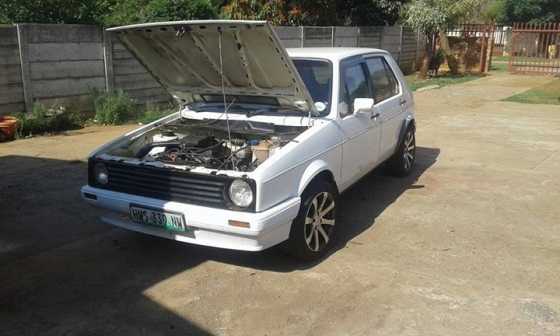 Vw golf 1To swop for caddy bakkie or for sale