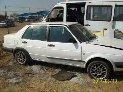 VW Jetta 2 x2 stripping for spares