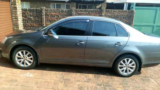 vw jetta mags and tyres for sale.tyres new.