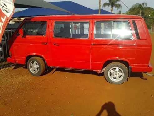 VW MICROBUS 2.3I 1999