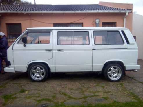 vw microbus 2.6i model 2000