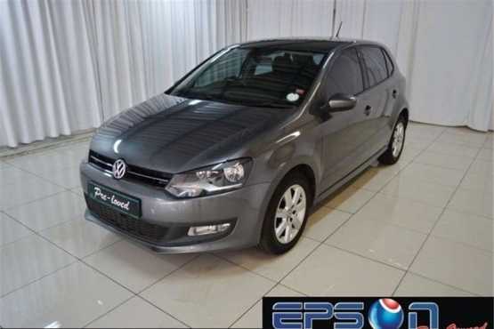 VW Polo 1.6 COMFORTLINE 5DR