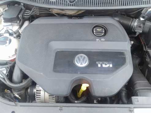 VW Polo 1.9 TDi Engine Cover