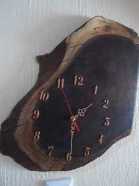 Wall clock