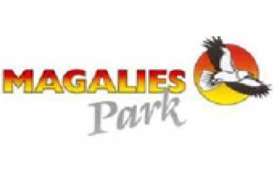 WANTED MAGALIESPARK  ACCOMMODATION CHRISTMAS WEEK OR NEW YEARS