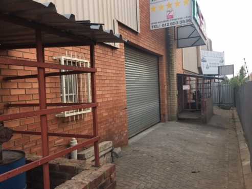 WAREHOUSE  FACTORY TO LET IN HENNOPS PARK, CENTURION