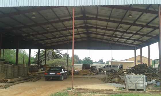 Warehouse space and vacant land available to rent