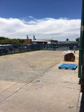 WAREHOUSEOFFICES WITH OUTSIDE PARKING TO LET IN CENTURION