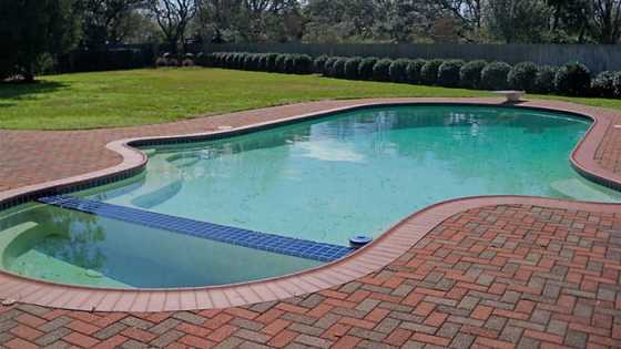 We do swimming pool installation