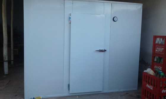 We manufacture and sell home cold rooms.