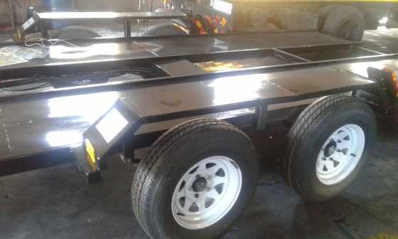 WE MANUFACTURE TRAILERS