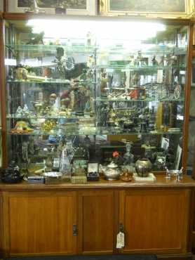 We Sell Collectables